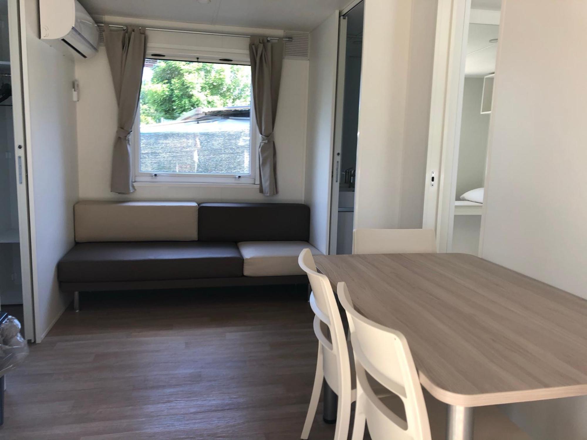 Camping Montorfano المظهر الخارجي الصورة