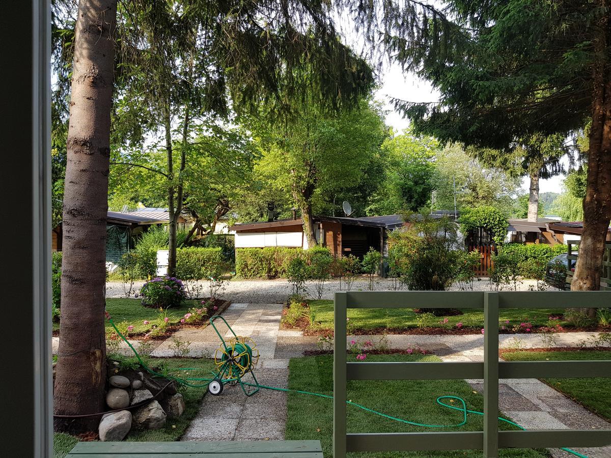 Camping Montorfano المظهر الخارجي الصورة