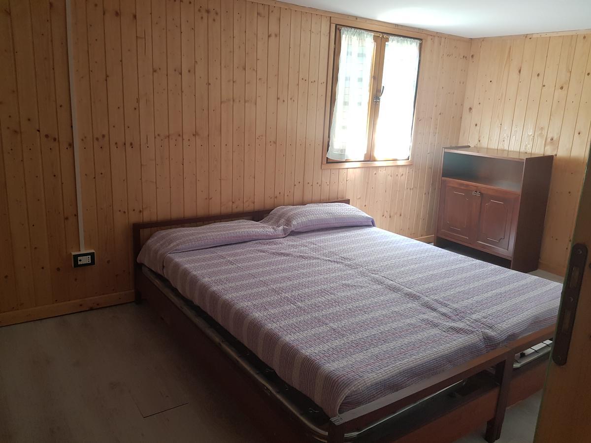 Camping Montorfano المظهر الخارجي الصورة