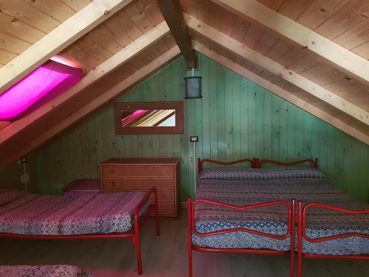 Camping Montorfano المظهر الخارجي الصورة